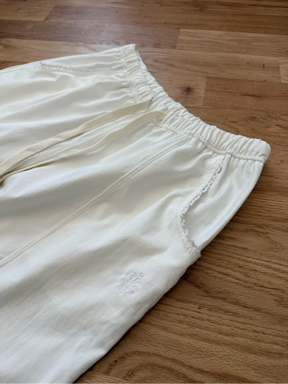 LIKE NEW Free People Movement Wish It Wide Leg Pant White Elastic Waist Medium - Picture 6 of 14